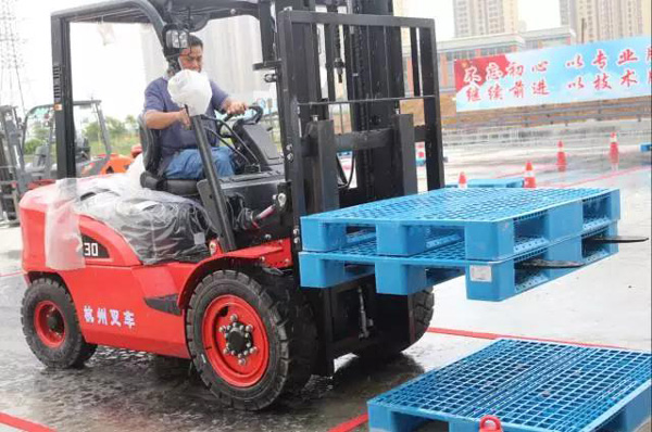 杭叉|叉車的總體組成結(jié)構(gòu)，你知道多少？