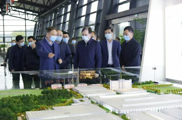 杭州市委副書記、代市長劉忻調(diào)研杭叉集團(tuán)